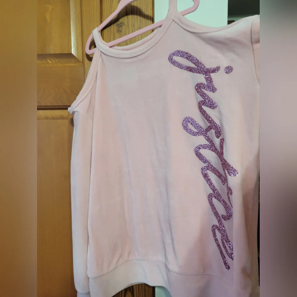 Justice Velvet cold shoulder sweater top with fushia pink Glitter Script 14/16